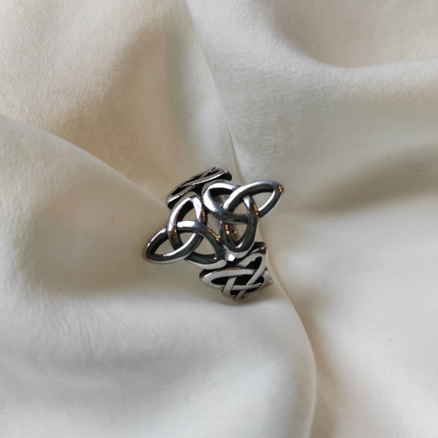 Bague nœud de sorcière - Amulette protectrice