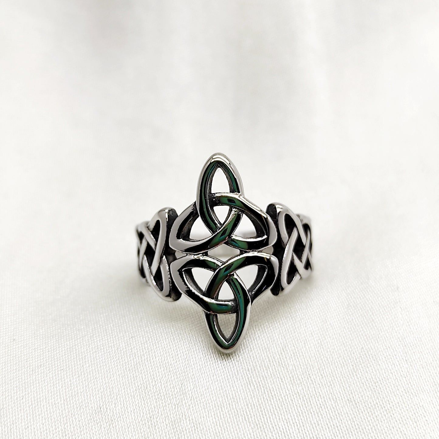 Bague nœud de sorcière - Amulette protectrice