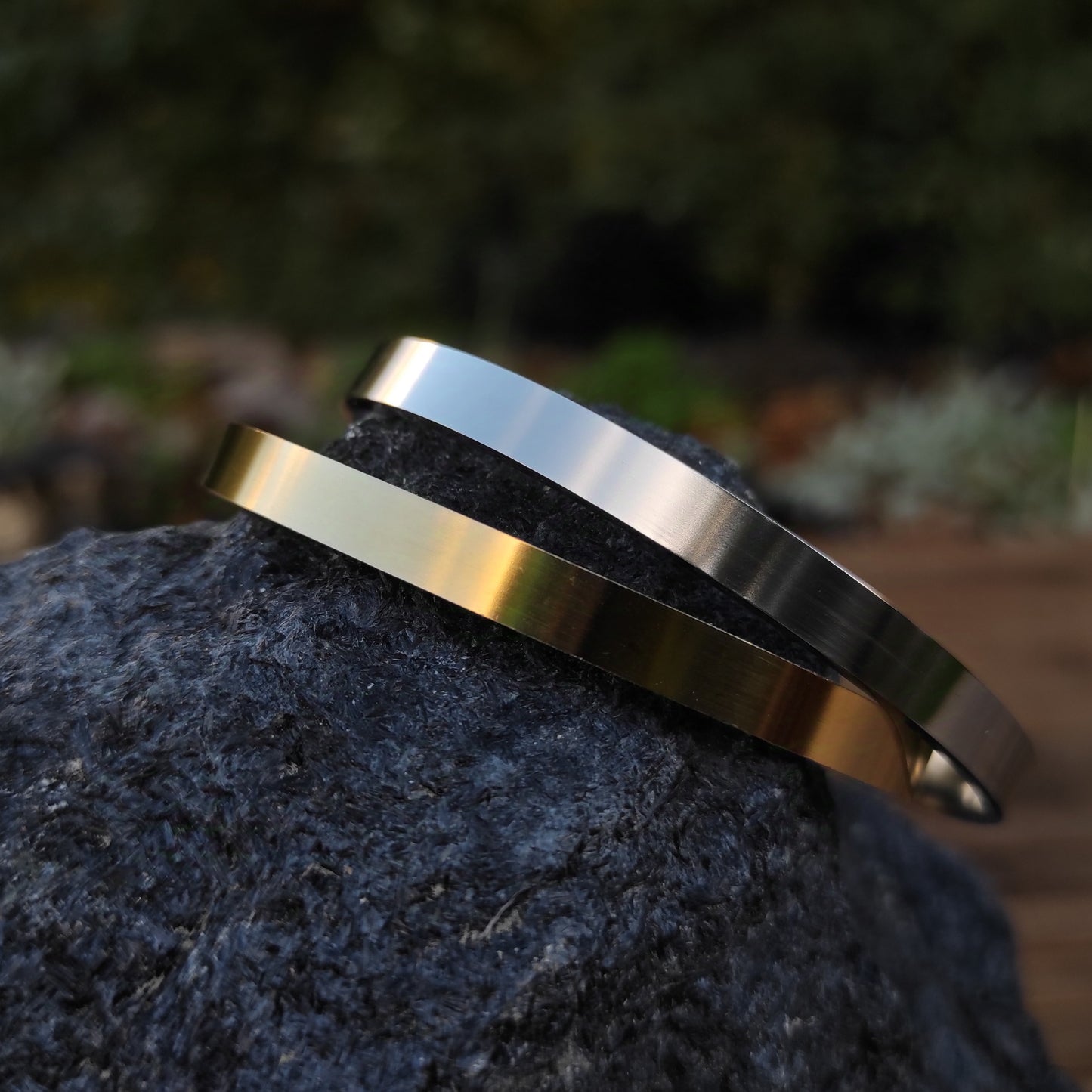 Bracelet jonc argenté et doré