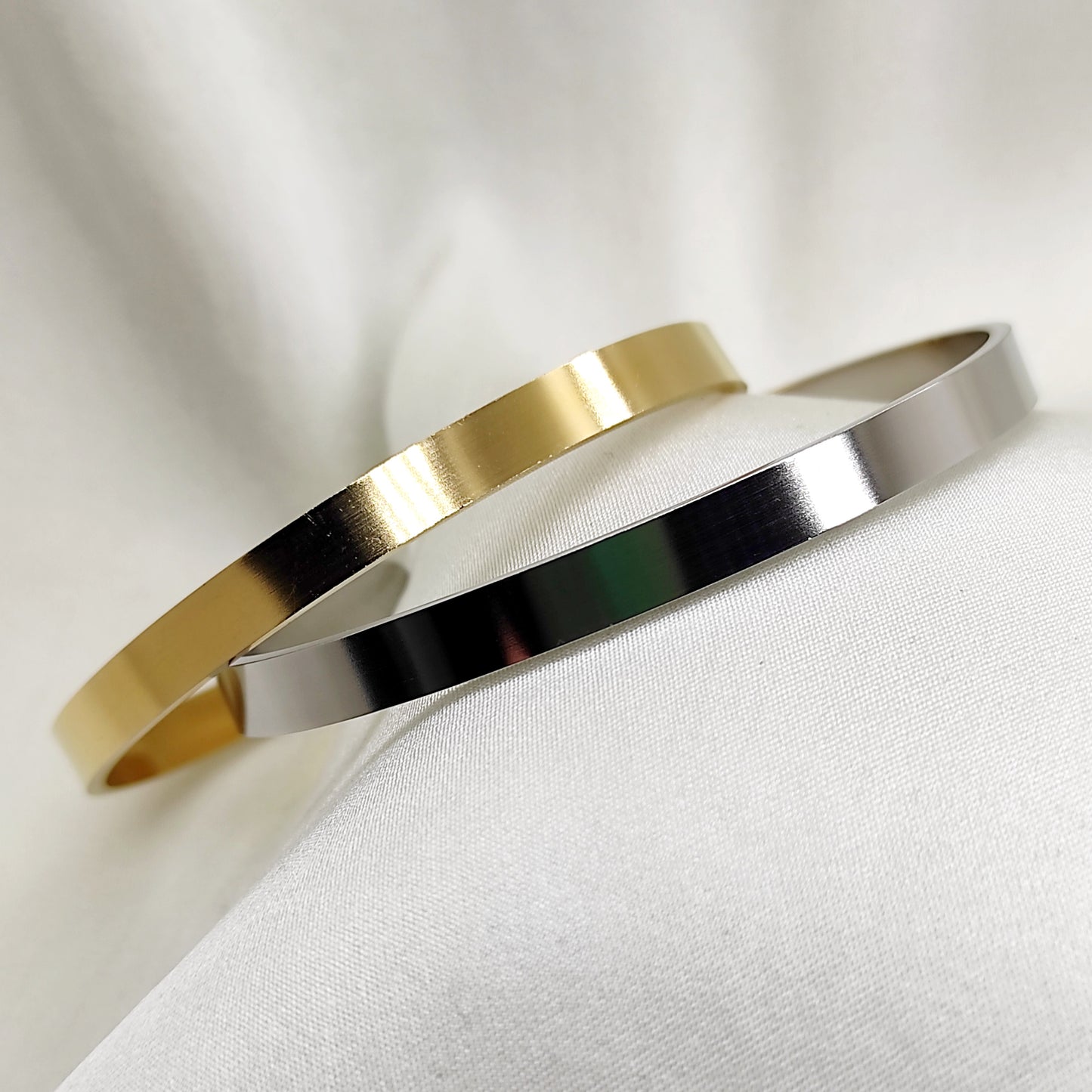 Bracelet jonc argenté et doré